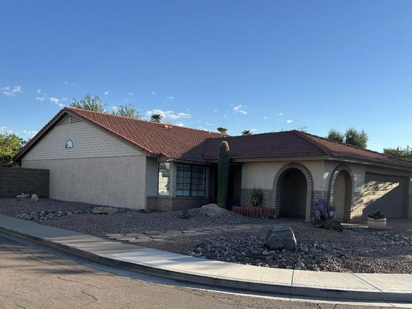 831 N 85TH Place N, Scottsdale, AZ 85257