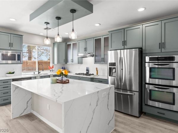 228 Uccello Drive, Las Vegas, NV 89138