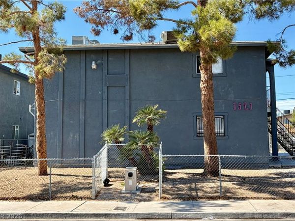 1521 Cobb Lane , Las Vegas, NV 89101