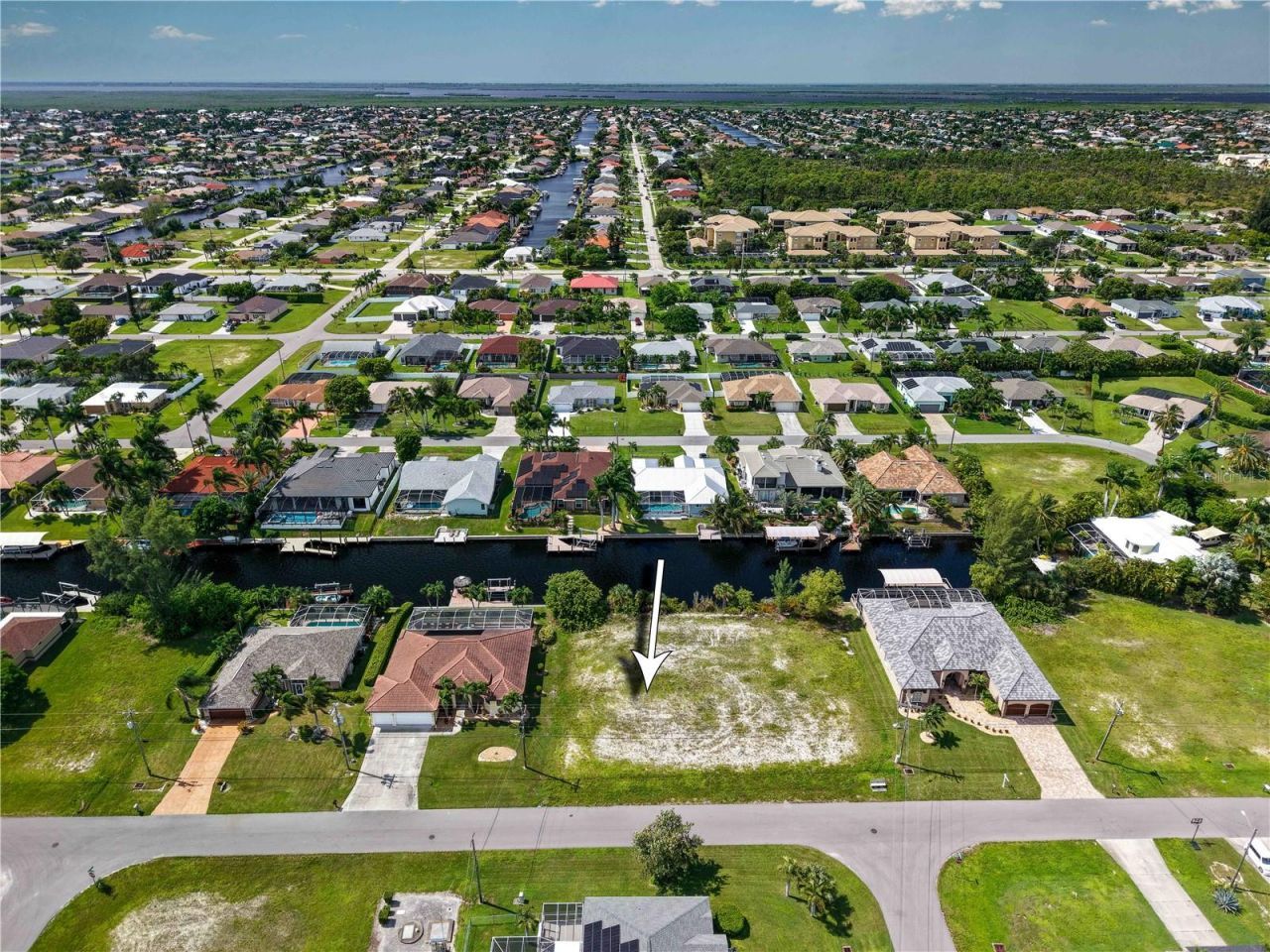 3818 SW 19th Place , Cape Coral, FL 33914 Photo