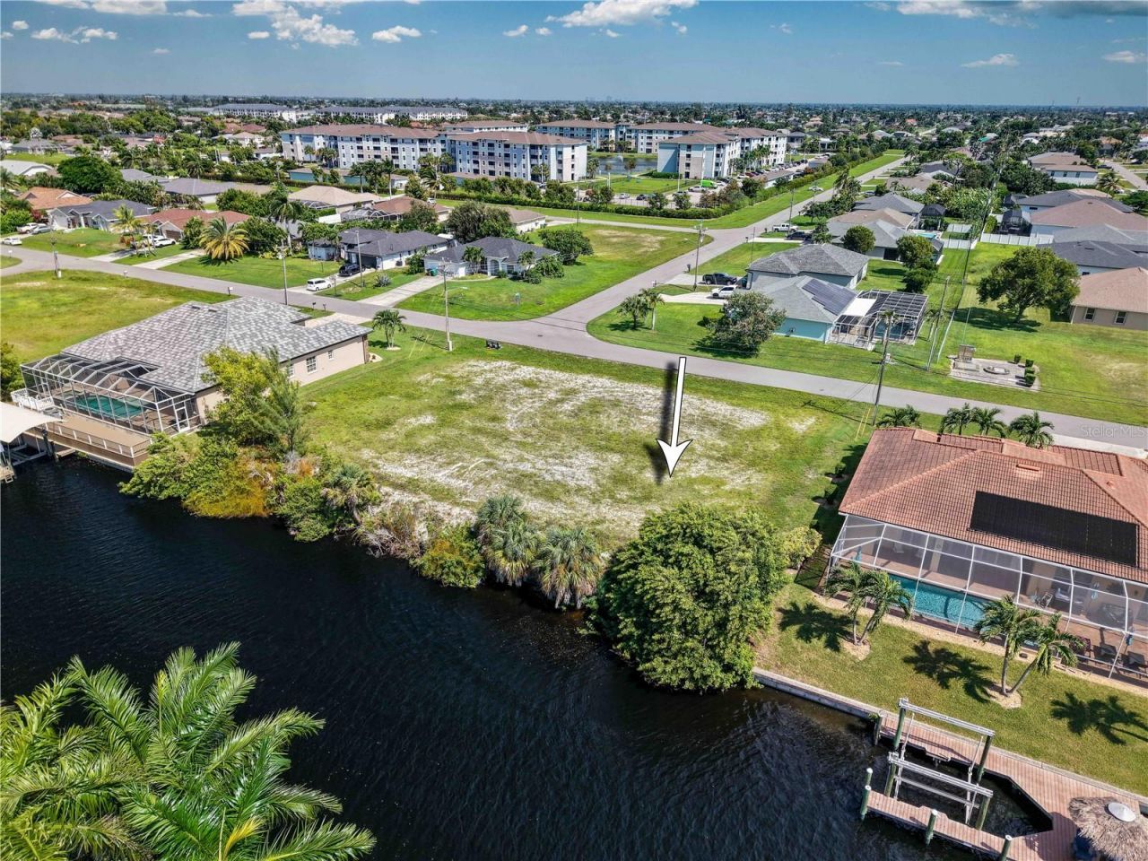 3818 SW 19th Place , Cape Coral, FL 33914 Photo