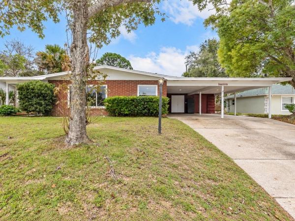 14 LEE DRIVE , EDGEWATER, FL 32141