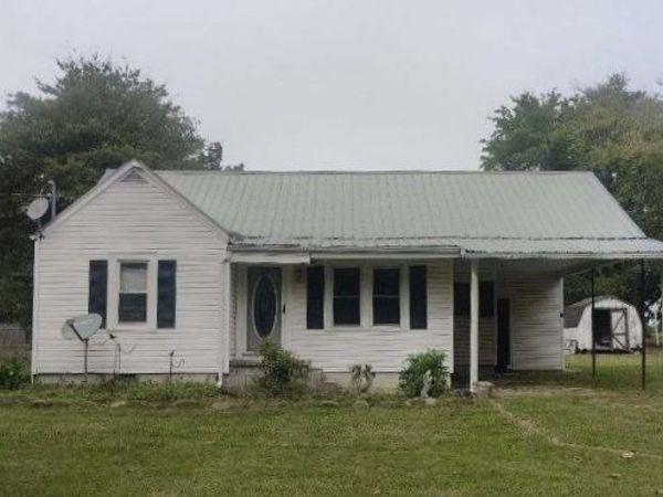 241 Harper Rd , Manchester, TN 37355