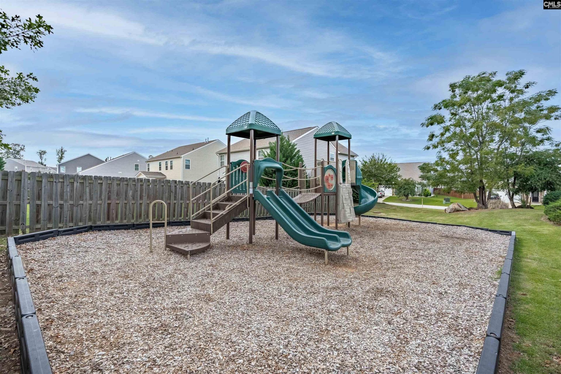 755 Tiger Lily Drive Photo 11
