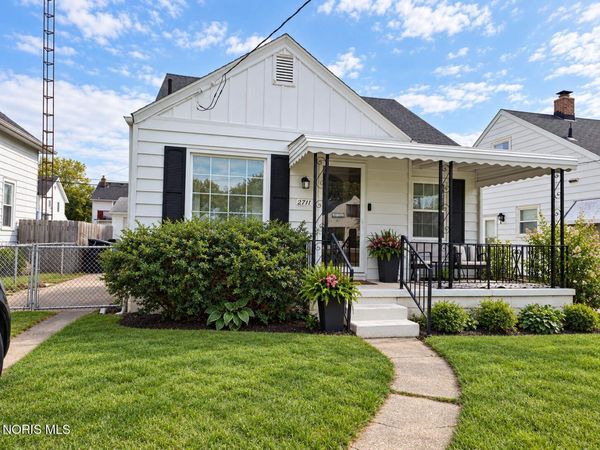 2711 Claredale Road, Toledo, OH 43613