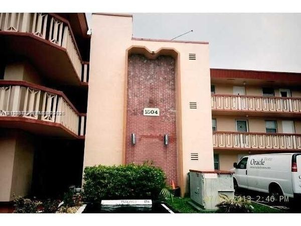 1304 NE 191st St , Unit A132, Miami, FL 33179