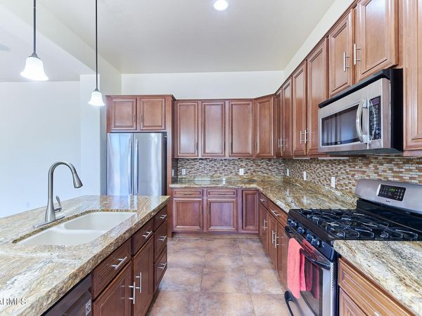 16920 W Hilton Avenue, Goodyear, AZ 85338