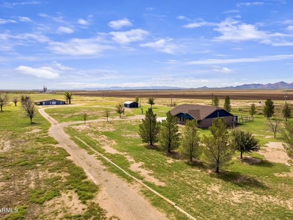 4333 W DILLMAN Road, Elfrida, AZ 85610