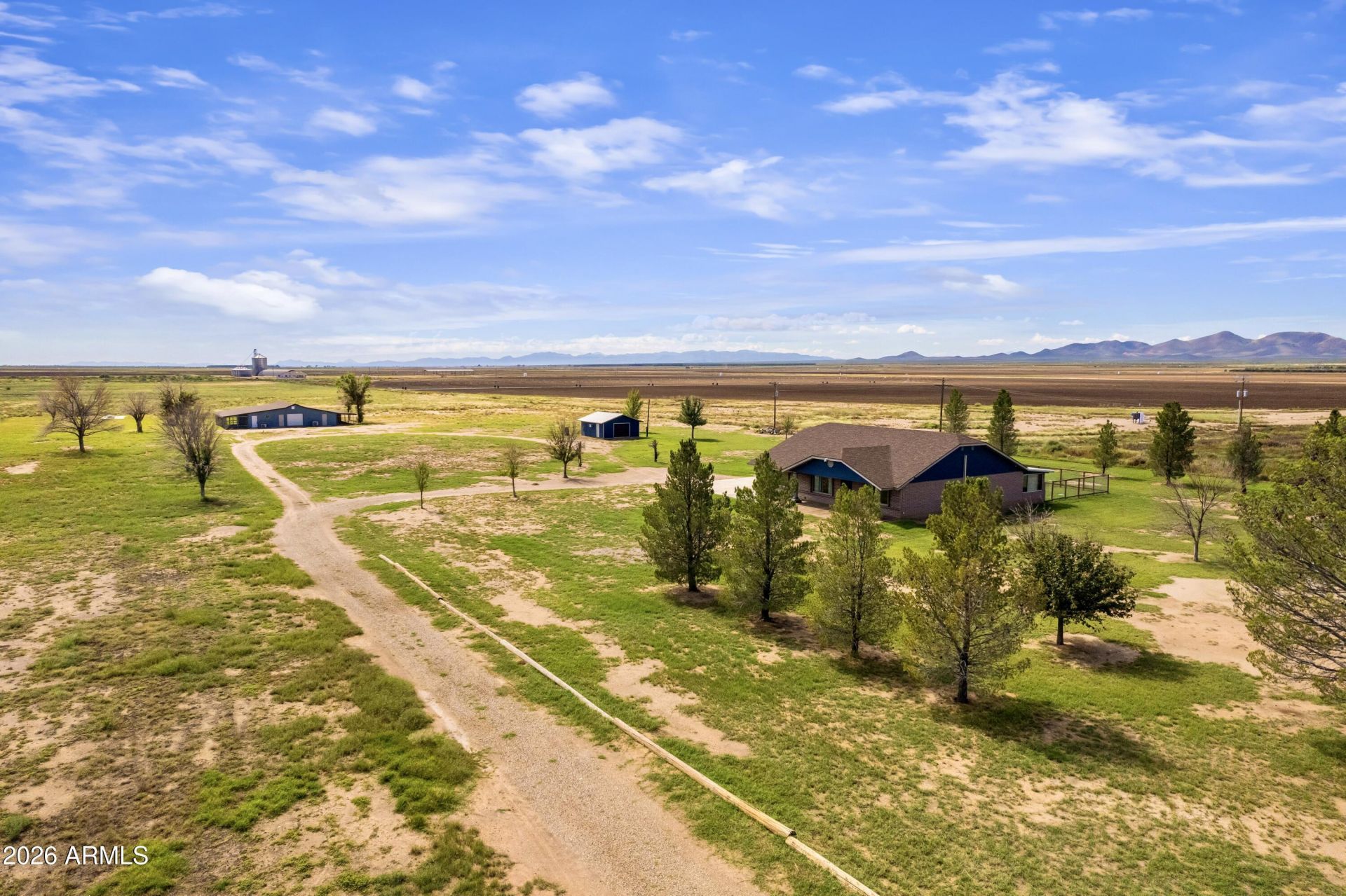 4333 W DILLMAN Road, Elfrida, AZ 85610