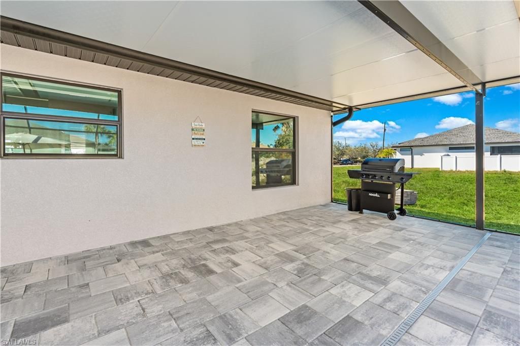2817 SW 3rd St, Cape Coral, FL 33991 Photo