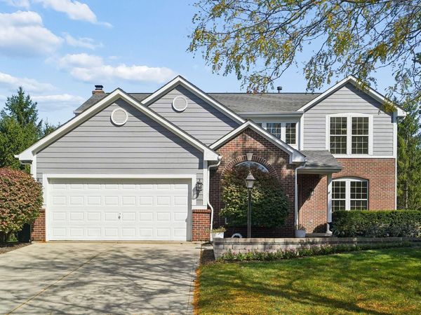 8240 Chateau Lane , Westerville, OH 43082