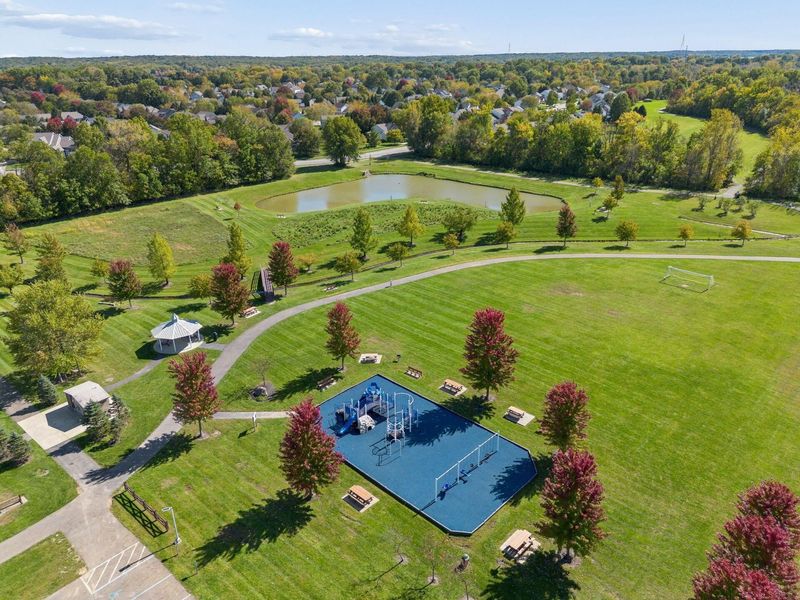 8240 Chateau Lane, Westerville, OH 43082 Photo 108