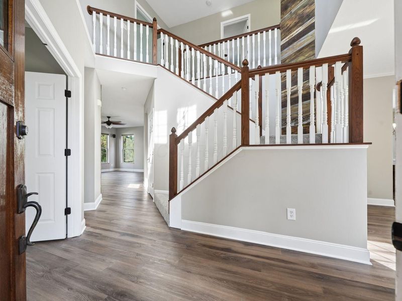 8240 Chateau Lane, Westerville, OH 43082 Photo 34