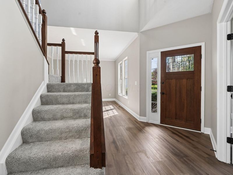 8240 Chateau Lane, Westerville, OH 43082 Photo 36