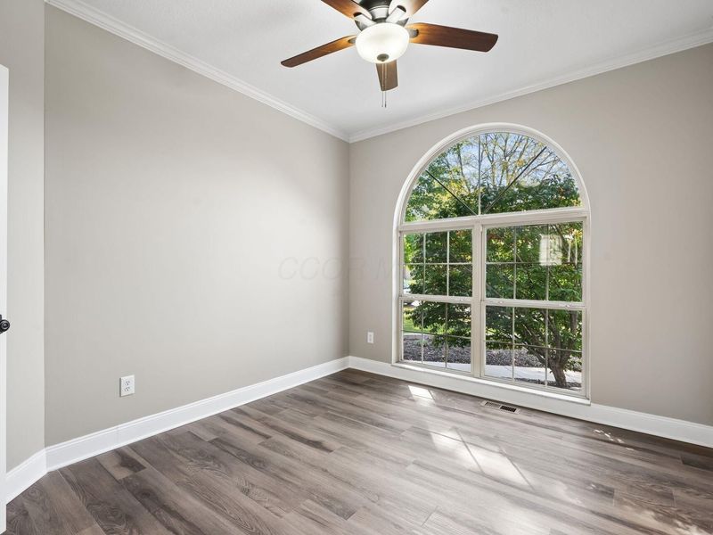 8240 Chateau Lane, Westerville, OH 43082 Photo 38