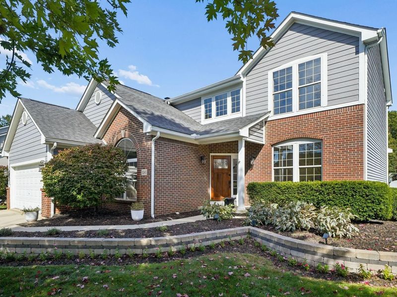 8240 Chateau Lane, Westerville, OH 43082 Photo 7