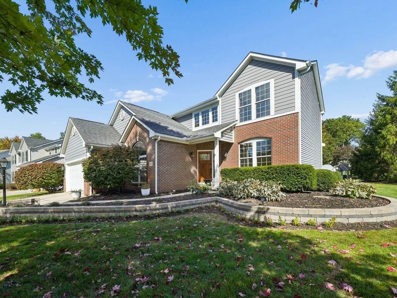 8240 Chateau Lane, Westerville, OH 43082 Photo 8