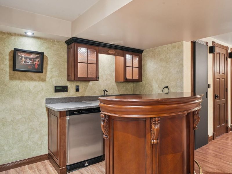 8240 Chateau Lane, Westerville, OH 43082 Photo 96