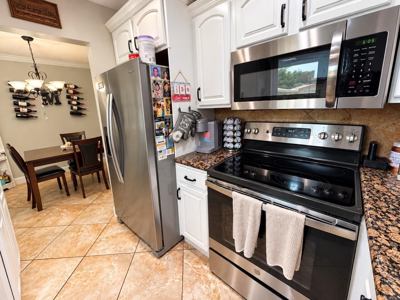 16 Sheffield A, Unit 16, West Palm Beach, FL 33417 Photo