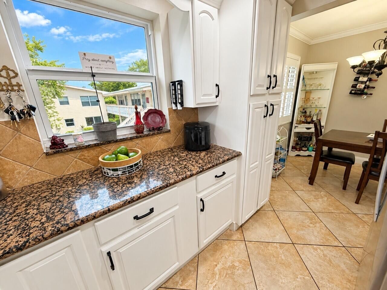 16 Sheffield A, Unit 16, West Palm Beach, FL 33417 Photo