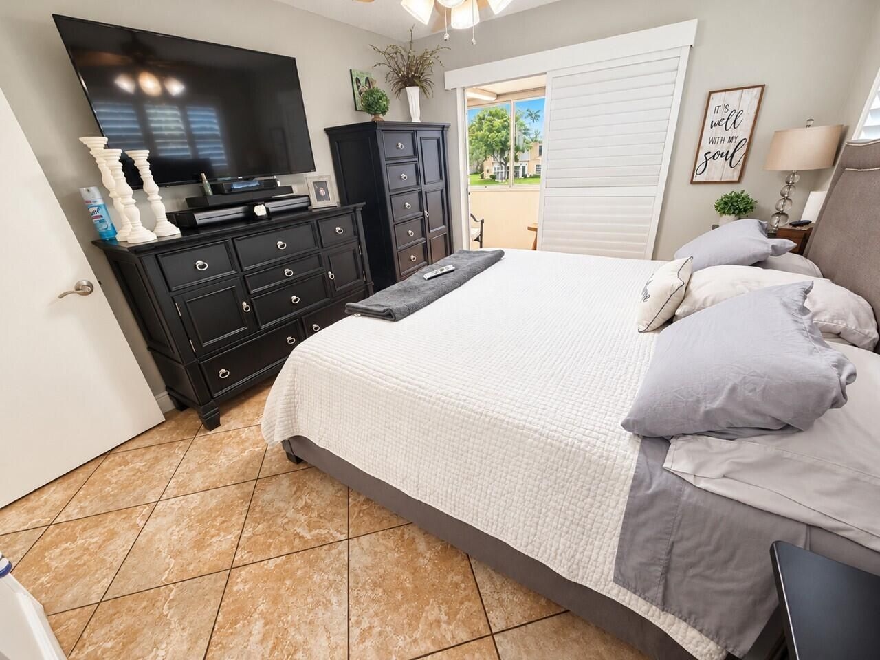16 Sheffield A, Unit 16, West Palm Beach, FL 33417 Photo