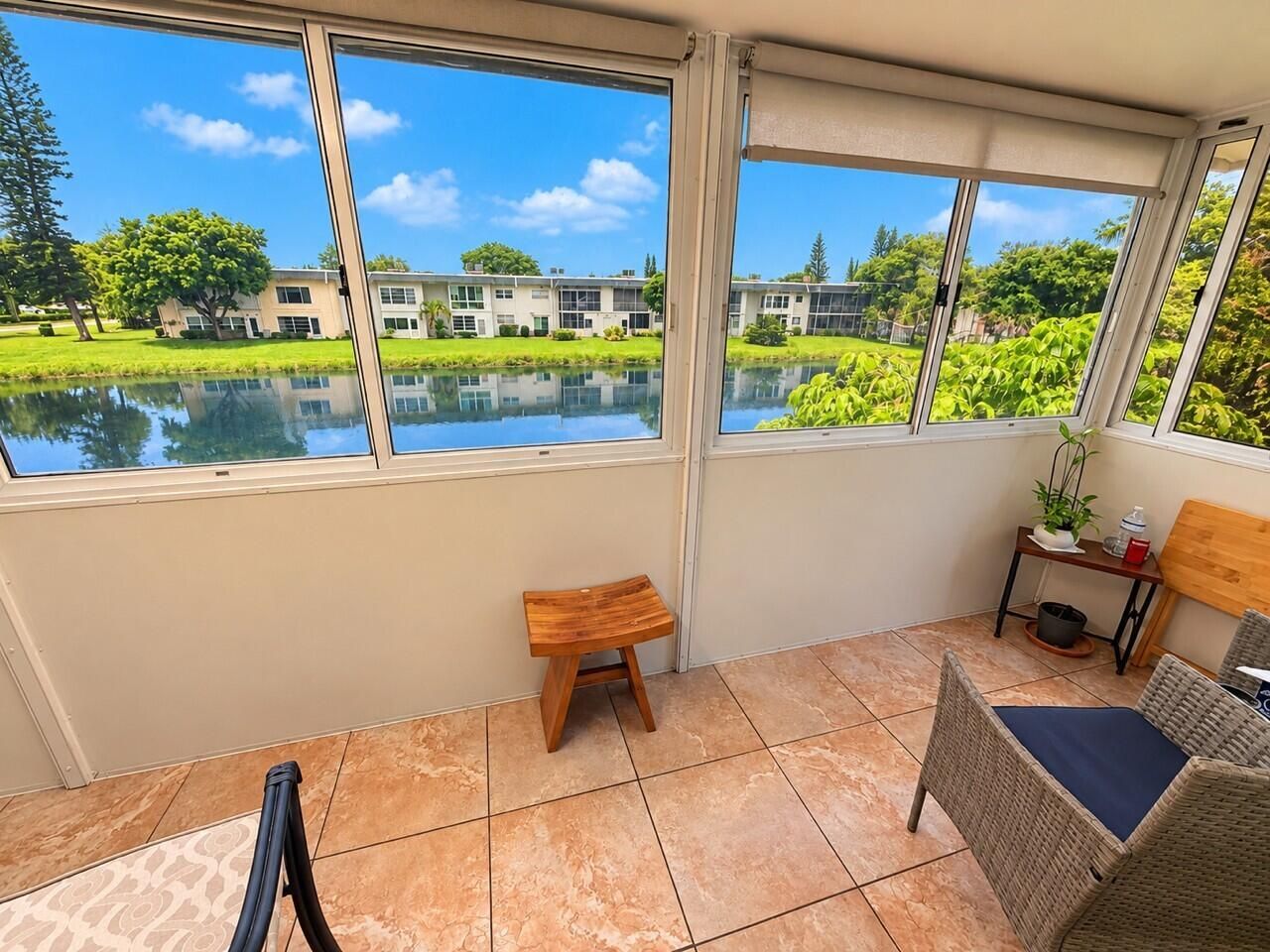 16 Sheffield A, Unit 16, West Palm Beach, FL 33417 Photo