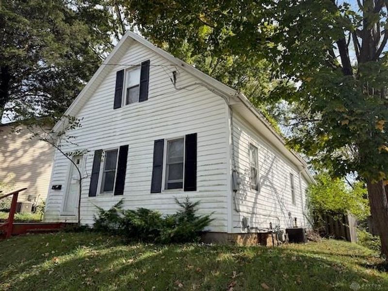325 Deem Street, Eaton, OH 45320 Photo 2