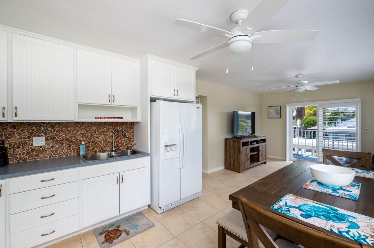 112 Sands Lane, Layton, FL 33001 Photo