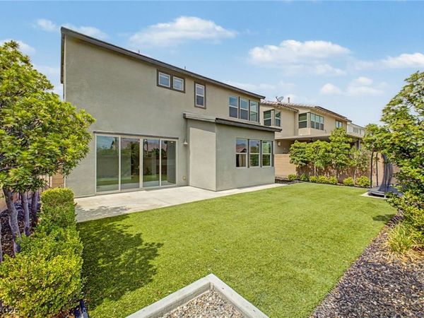 8300 Charleston Peak Street , Las Vegas, NV 89166