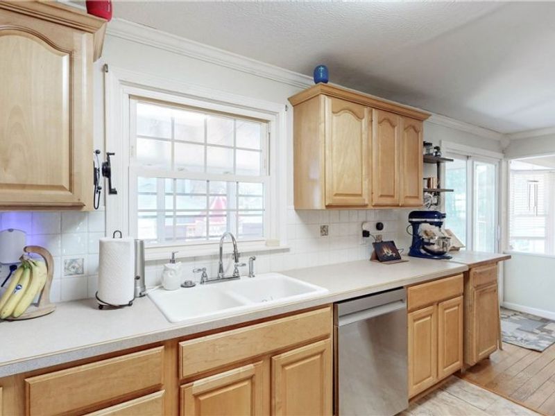 1661 Rexdale Avenue, Cuyahoga Falls, OH 44221 Photo 4