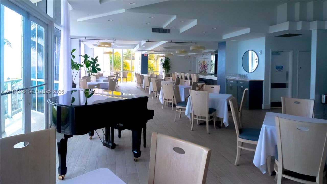 16425 Collins Ave , Unit 1215, Sunny Isles Beach, FL 33160 Photo