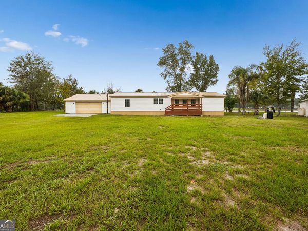 1400 Spring Lake Drive, Folkston, GA 31537