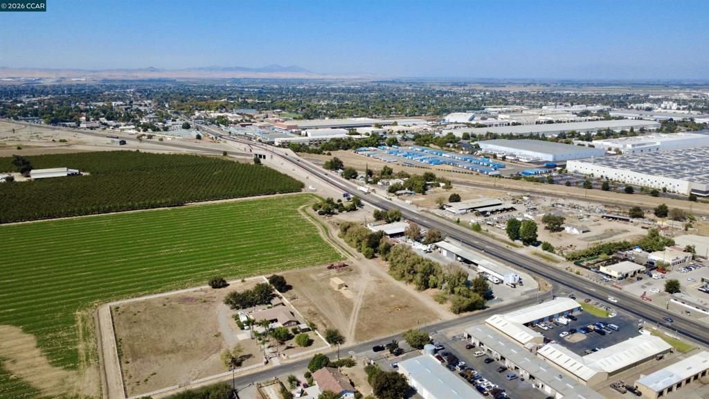 24101 S Cabe Rd, Tracy, CA 95304 Main Photo