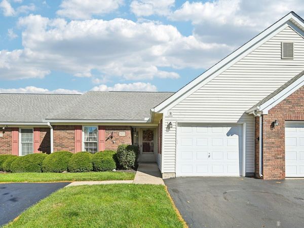 303 Retreat Lane , Unit 303, Marysville, OH 43040