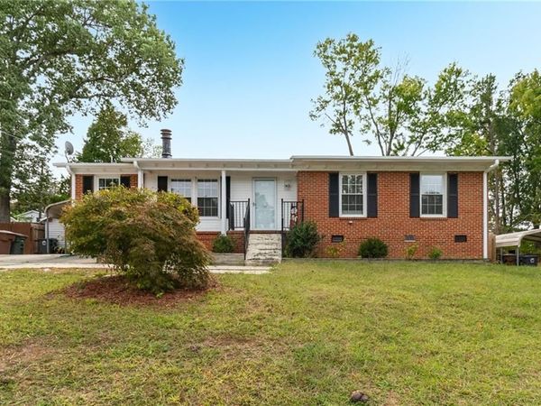 4119 Bramlet Place, Greensboro, NC 27407