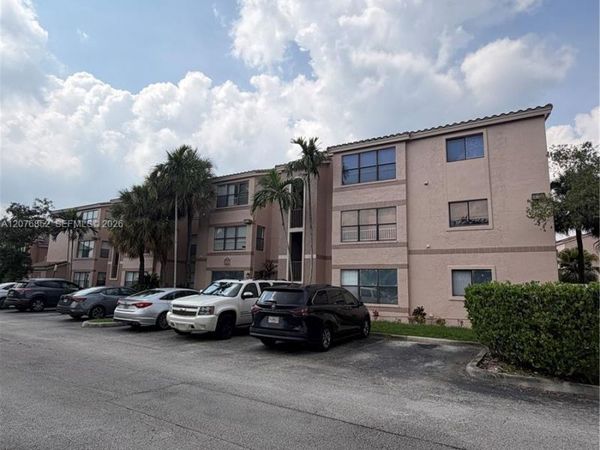 2926 S University Dr , Unit 6107, Davie, FL 33328