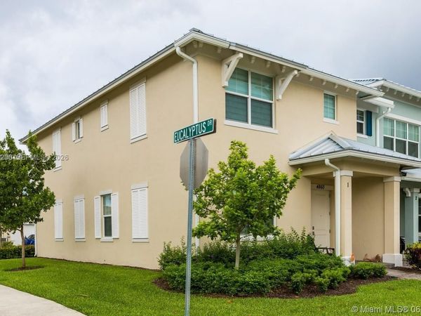 4860 Eucalyptus Dr , Unit 1, Hollywood, FL 33021