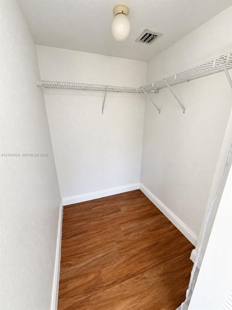 219 NW 12th Ave, Unit 705, Miami, FL 33128 Photo