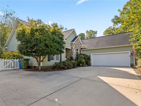 188 White Oak Road , Thomasville, NC 27360