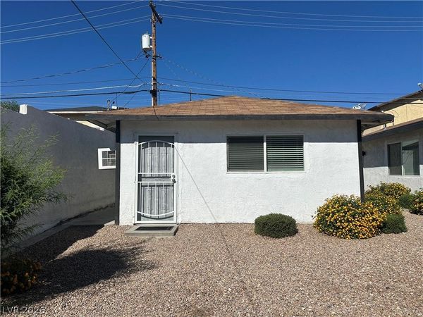 305 N 15th Street , Unit D, Las Vegas, NV 89101
