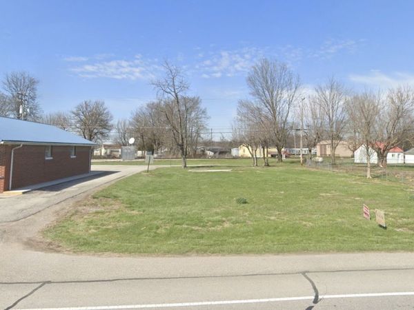 5280 E Us Highway 50 , Butlerville, IN 47223