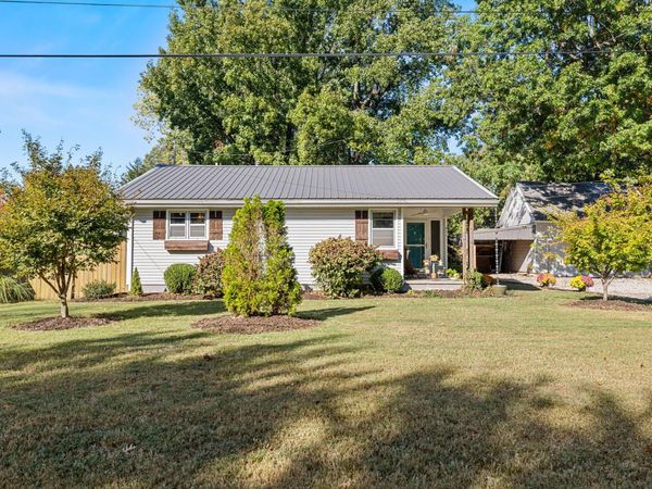 311 Pershing Street , Willard, MO 65781