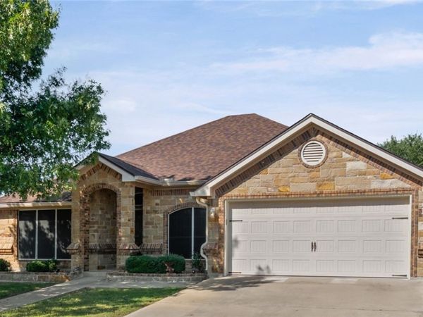 4930 Sean Patrick Glen , Temple, TX 76502