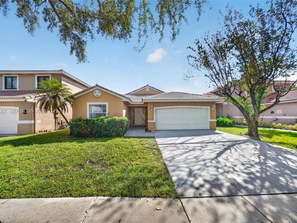4931 SW 152nd Ave , Miramar, FL 33027