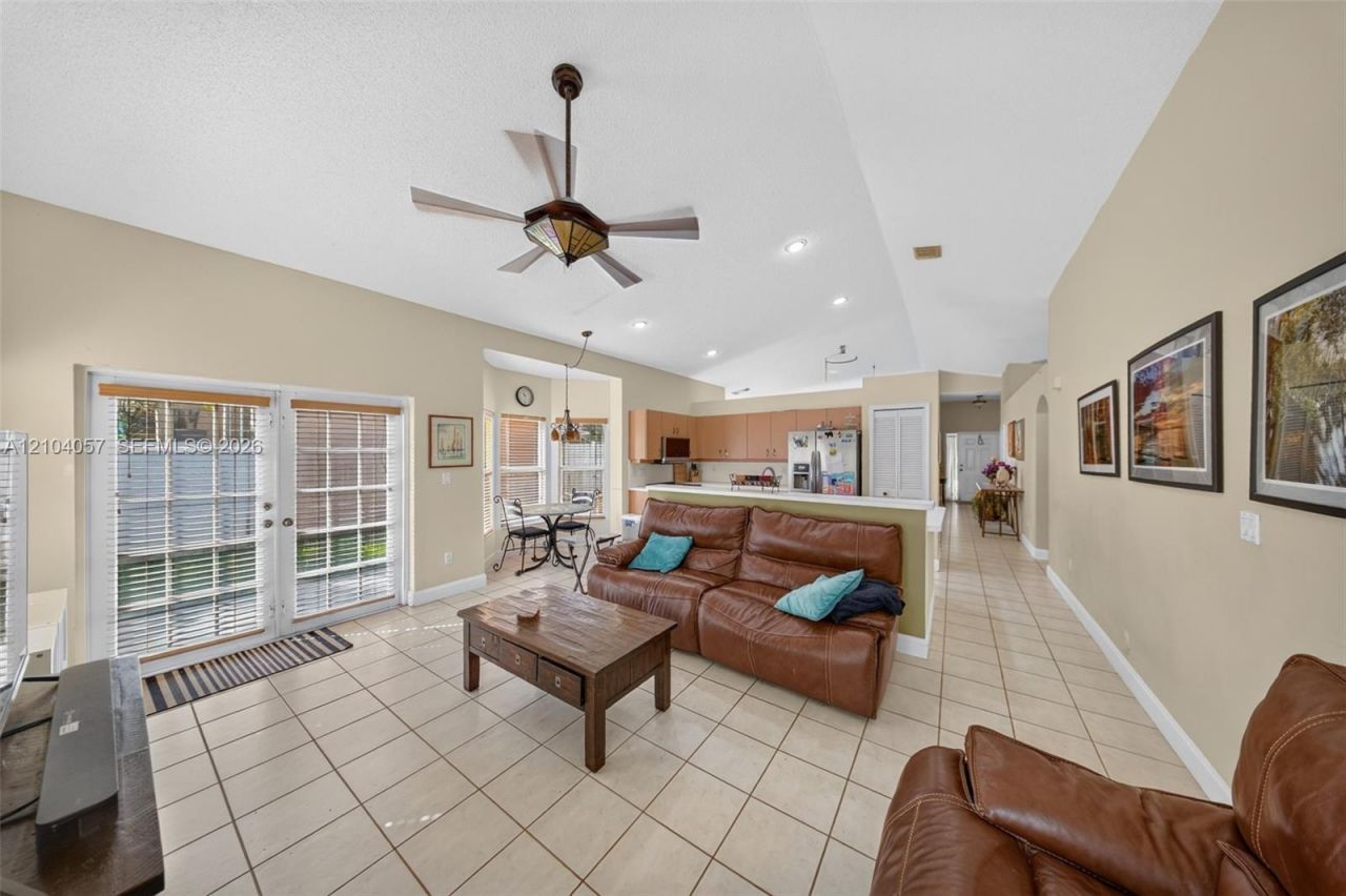 4931 SW 152nd Ave, Miramar, FL 33027 Photo