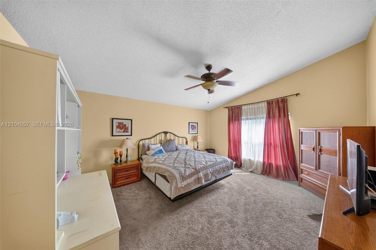 4931 SW 152nd Ave, Miramar, FL 33027 Photo