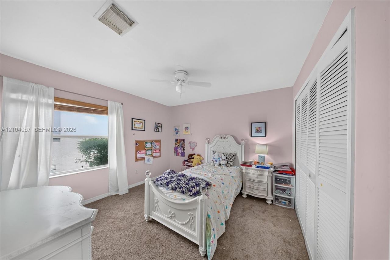 4931 SW 152nd Ave, Miramar, FL 33027 Photo