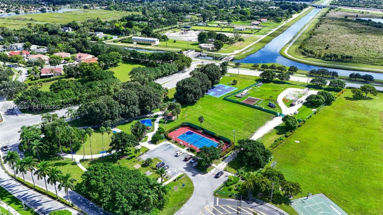 4931 SW 152nd Ave, Miramar, FL 33027 Photo