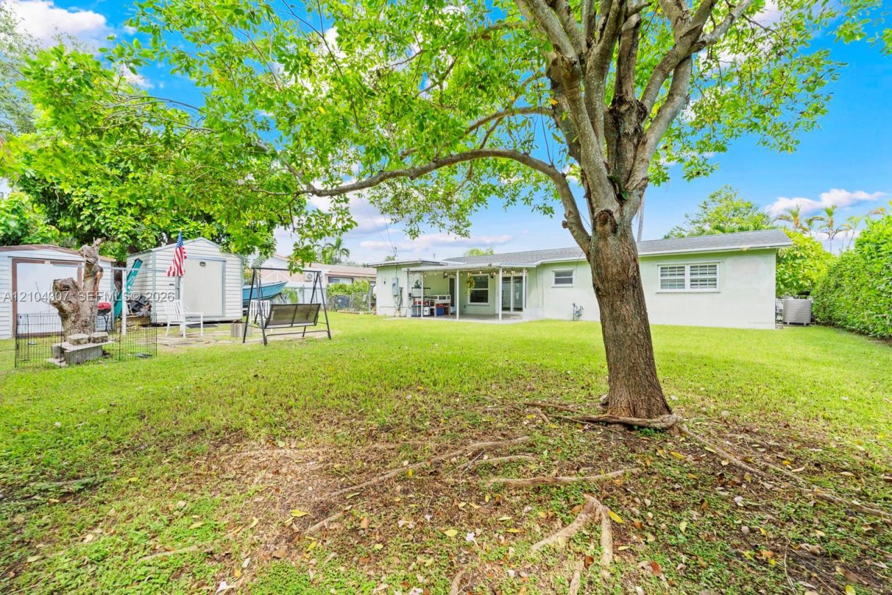 9980 Marlin Rd , Cutler Bay, FL 33157 Photo