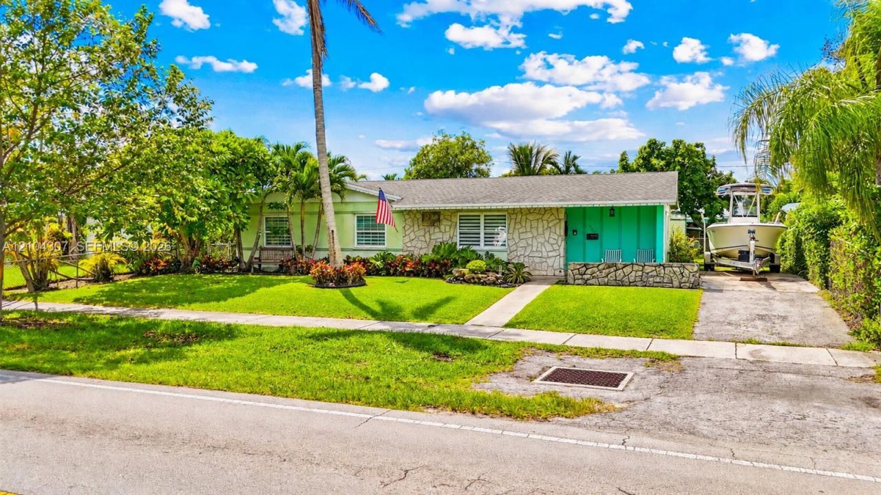 9980 Marlin Rd , Cutler Bay, FL 33157 Photo